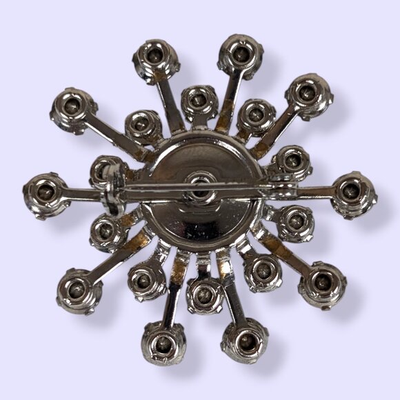 V. Blue Glass Rhinestone Brooch - Picture 5 of 6